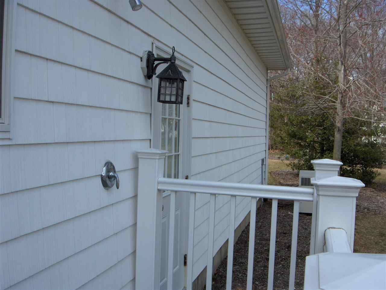 resized-2349823-Outdoor Shower.JPG